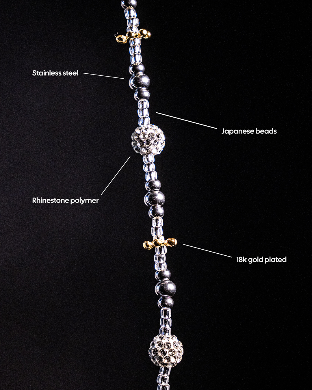 V charm necklace