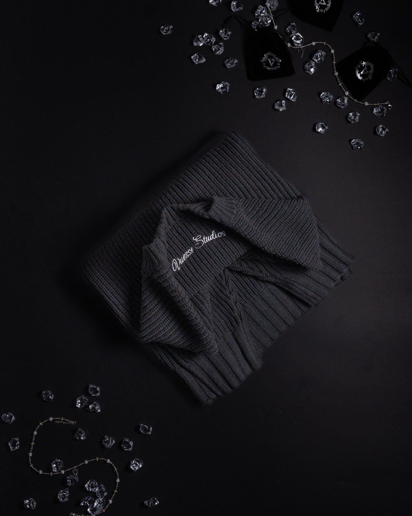 Kuro Knitted Sweater