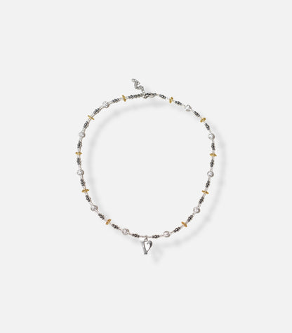 V charm necklace